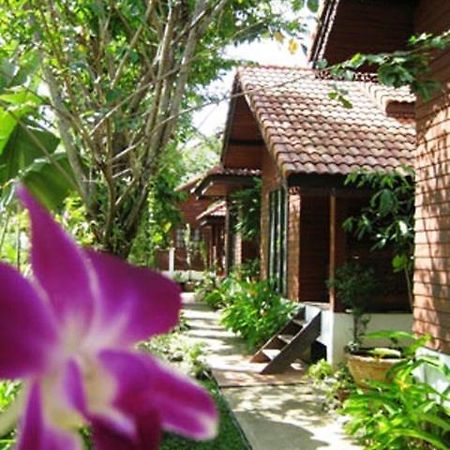 Phu Aroon Guesthouse Сукотай Стая снимка